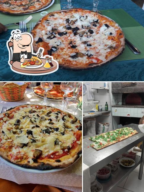 Prova una pizza a Buca Di Sant'Antonio