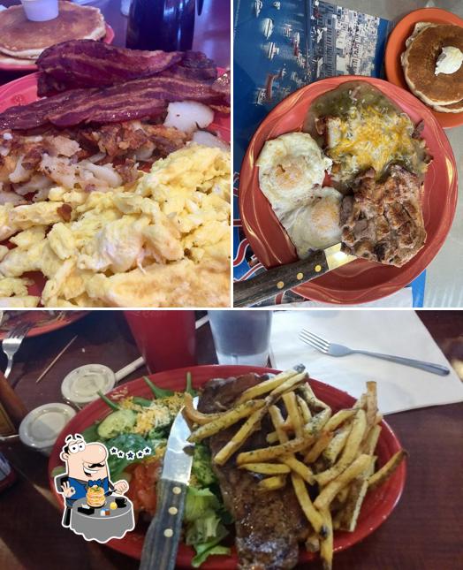 Red Rooster Cafe, 5761 Washington St in Denver Restaurant reviews