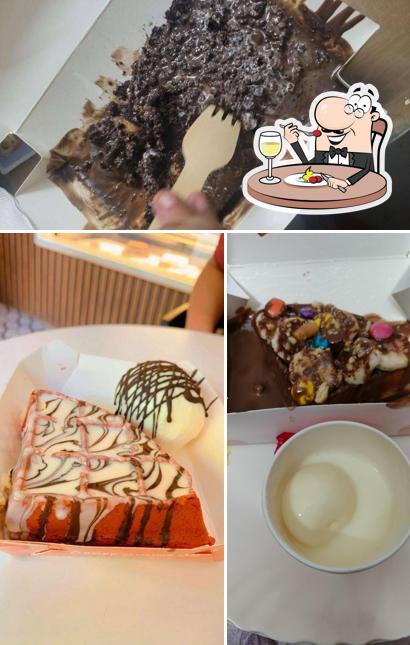 Meals at THE WAFFLE CO