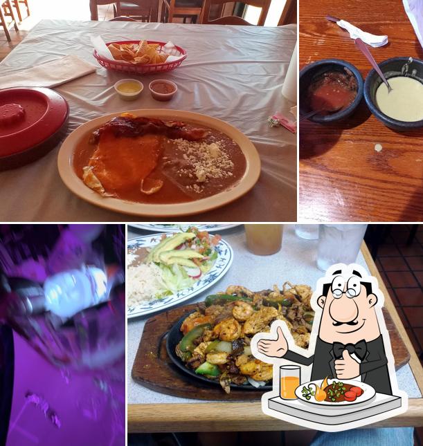 Las Locas Fajitas, 2915 Bingle Rd in Houston Restaurant menu and reviews