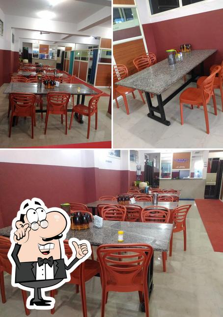 Gee Jay Biriyani Palace & Family Restaurant