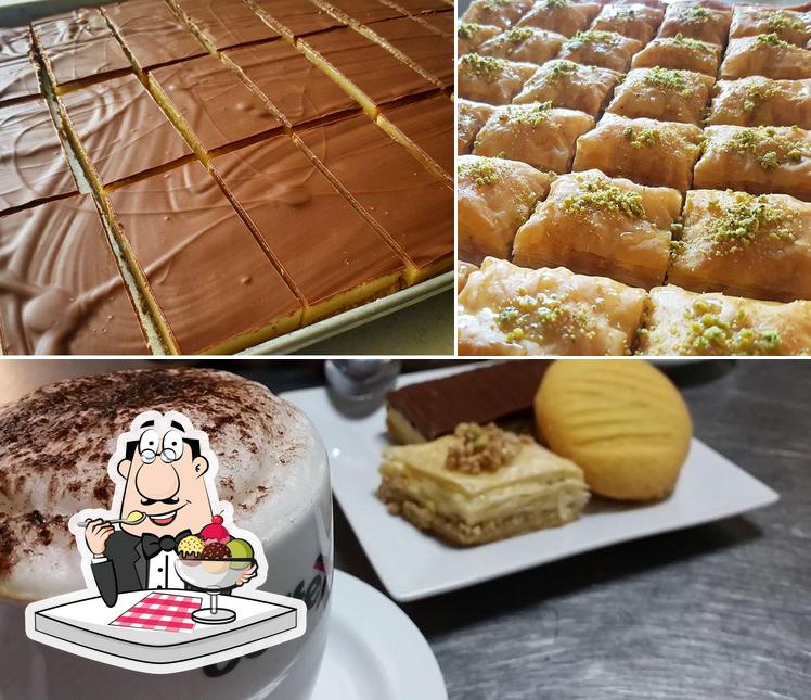 "Malaga Restaurant" предлагает разнообразный выбор сладких блюд