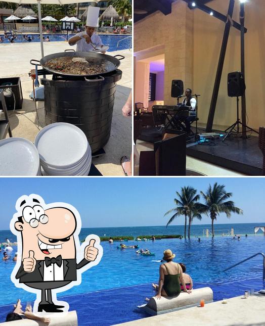 Rendezvous Lobby Bar, Puerto Morelos Restaurant reviews