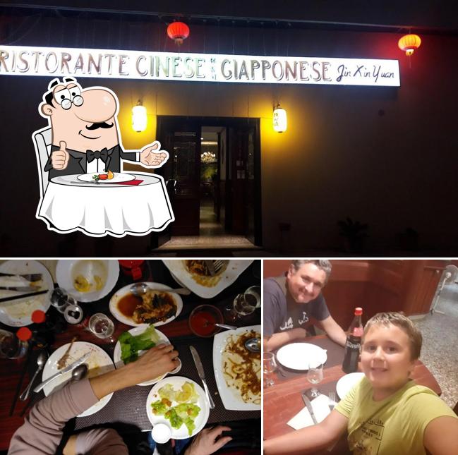 Look at the picture of Ristorante Cinese E Giapponese Jin Xin Yuan