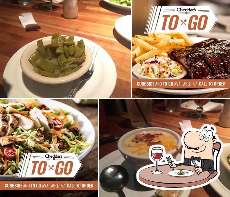 Cheddar's Scratch Kitchen, 4101 Park Blvd in Pinellas Park Restaurant