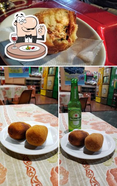 Comida em O tradicional bar da coxinha