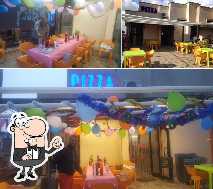 Dai un'occhiata agli interni di Fantasy Pizza Kebab