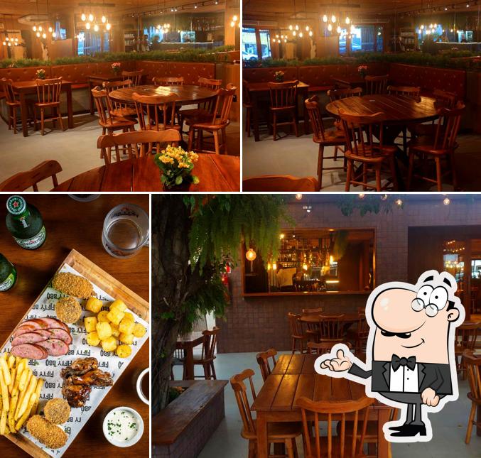 Fifty BBQ - Vilas do Atlântico