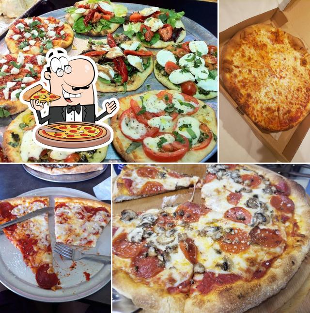 Vino’s Pizza and Italian Cuisine, 4268 Oldfield Crossing Dr Suite 101
