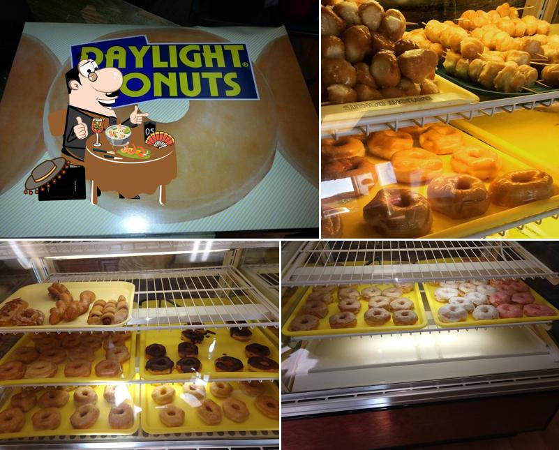 Platos en Daylight Donuts