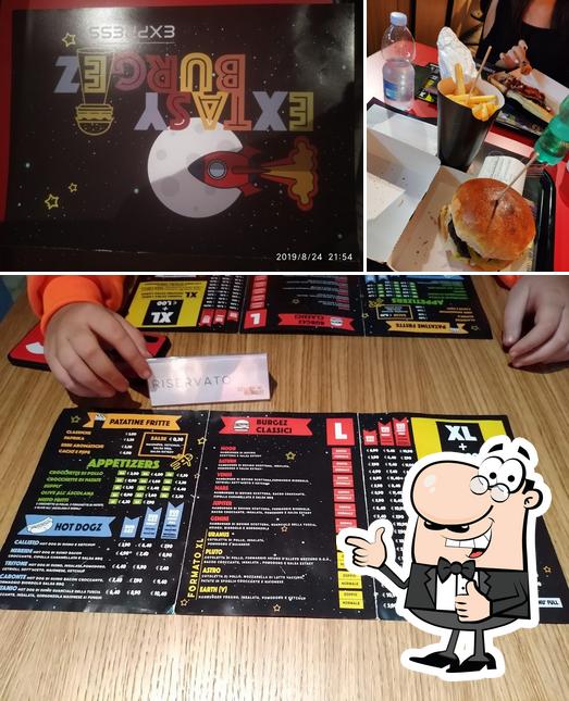 Vedi la foto di Extasy Burgez