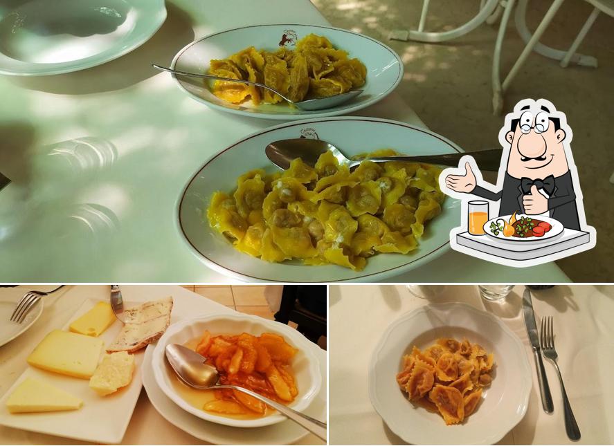 Cibo al Trattoria Due Cavallini