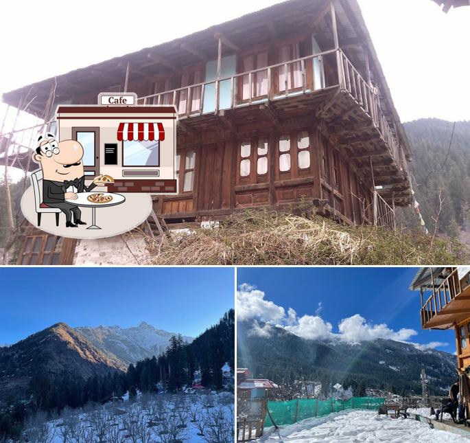 You can get some fresh air at the outside area of Sunset Cafe