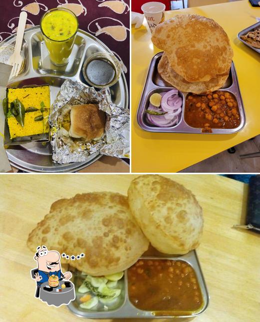 Food at LADDOOS
