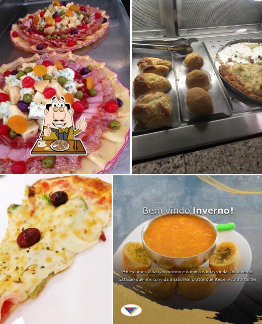 Consiga pizza no Padaria La Ville