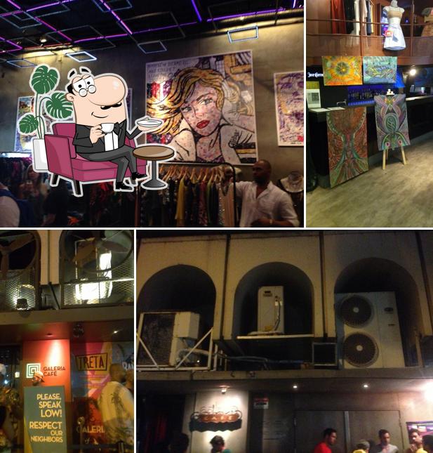 O interior do Galeria Café
