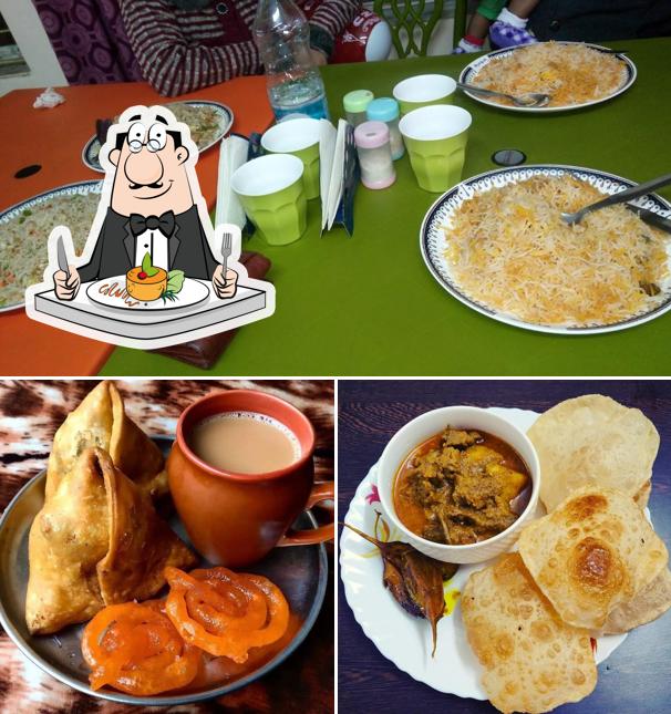 Pather Sathi Baruipur is distinguished by food and dining table