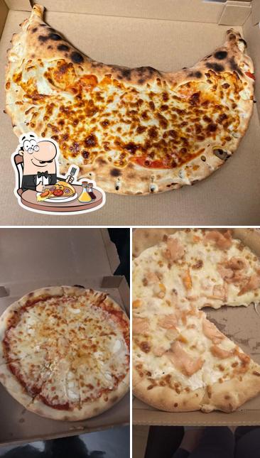 Essayez des pizzas à Suprême Pizza