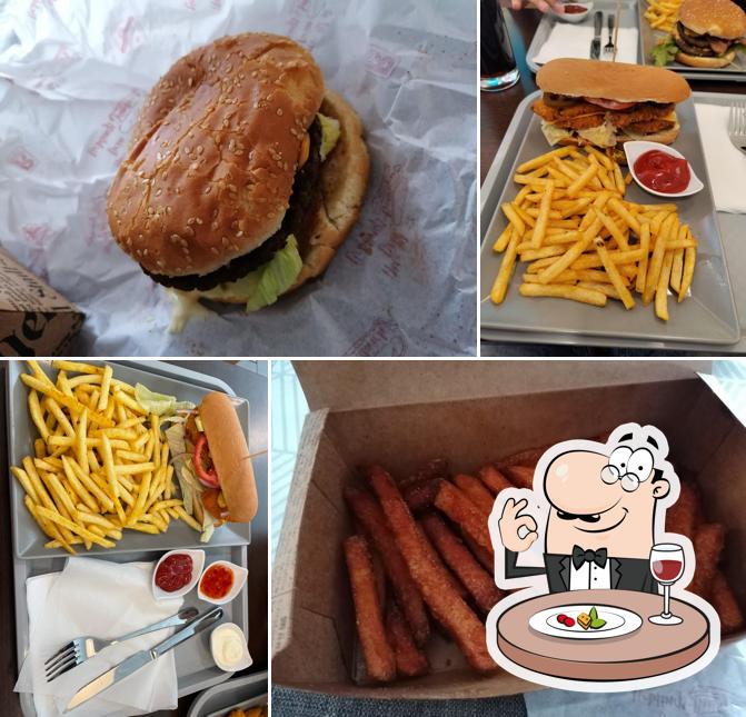 Еда в "Burger Nic"