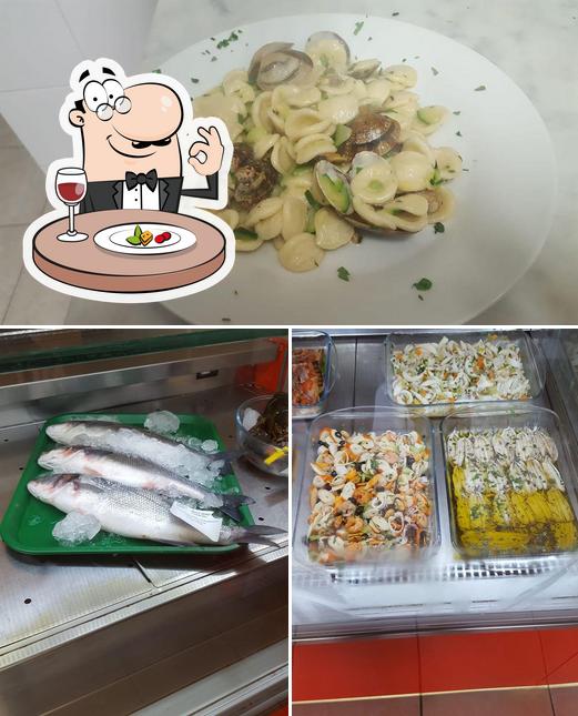 Cibo al TRATTORIA dal PESCATORE