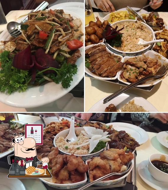 Probiert ein Fleischgericht bei China-Restaurant Shanghai