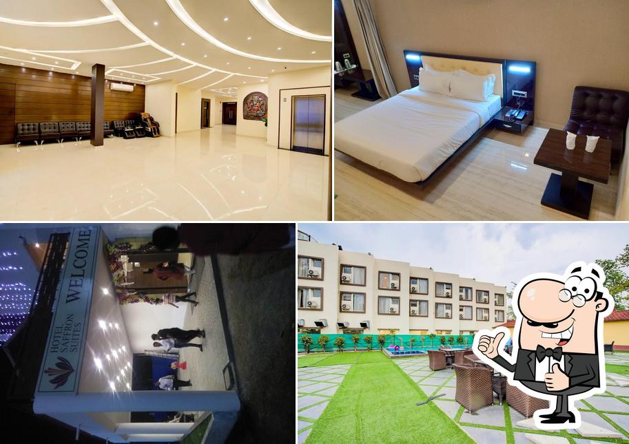 Hotel Saffron Suites