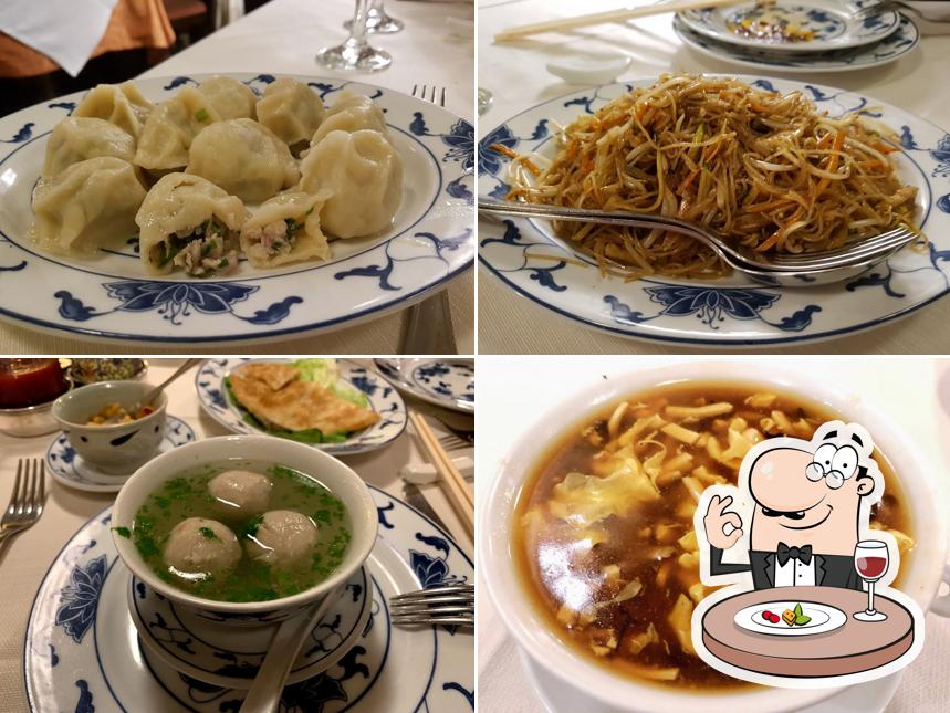 Блюда в "京華周老爹 Mandarin Chow"