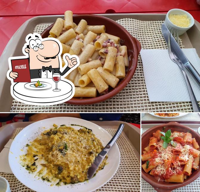 Еда в "O macarrão - Restaurante Italiano"