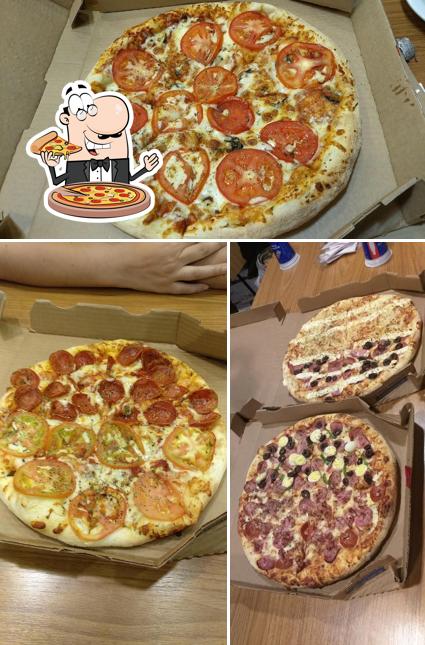 Escolha pizza no Domino's Pizza - Porto Seguro