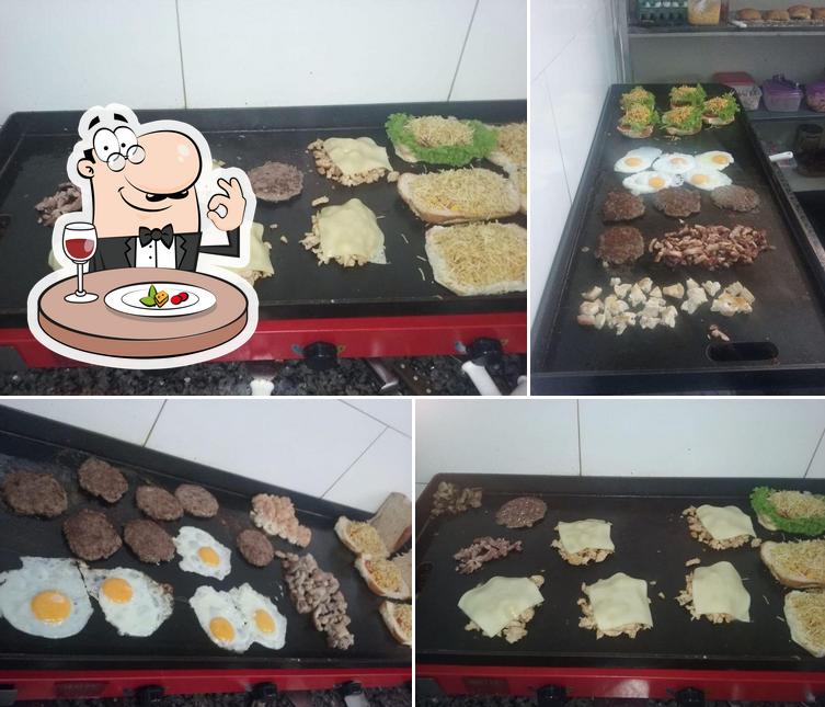 Comida em super disk lanche do tadeu