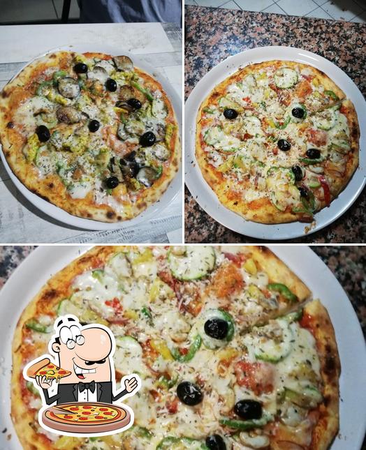 Essayez des pizzas à Restaurant El fidia 2مطعم الفضية