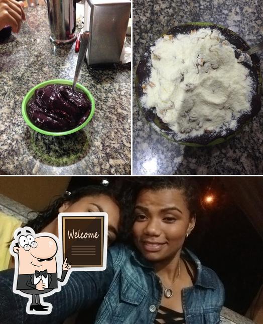 Look at this picture of Açaí Do Silas