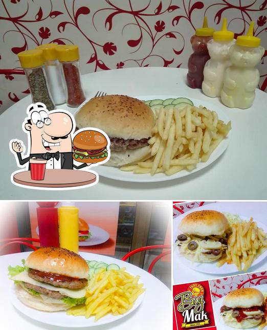 Prenez un hamburger à Fast Food Big Mak
