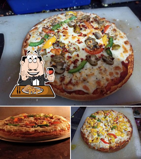 Pick pizza at Good Food Cafe