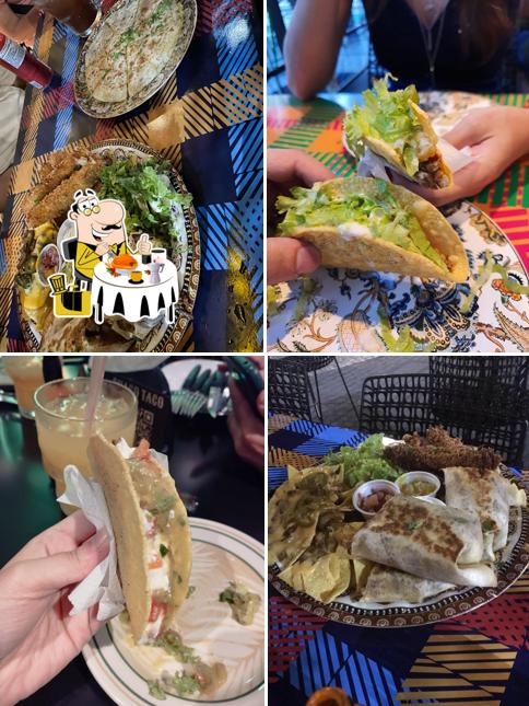 Comida em Guaco Taco