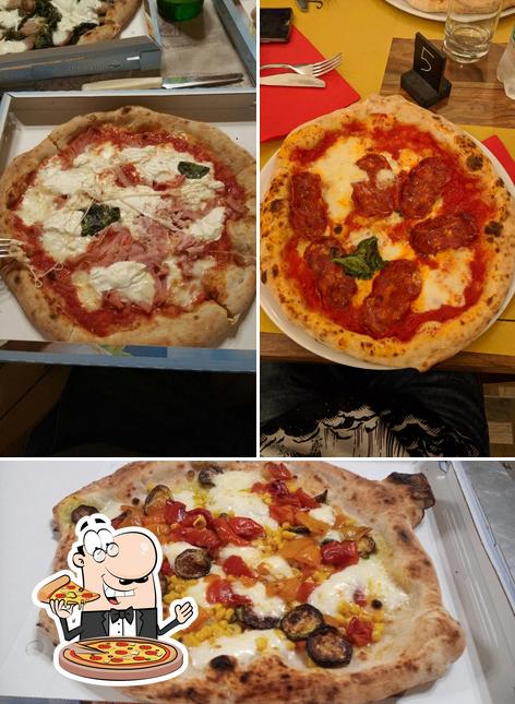 Prenez des pizzas à Scugnizzo Napoletano Di Masullo Giuseppe