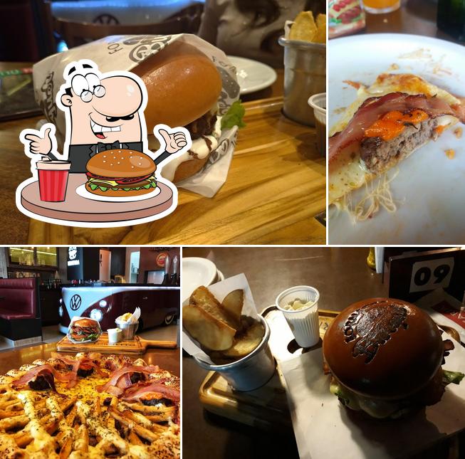 Get a burger at Dalle Pizza - Pinhais