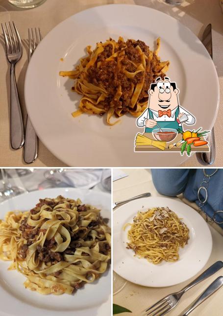 Spaghetti alla bolognese al Osteria dei Sani