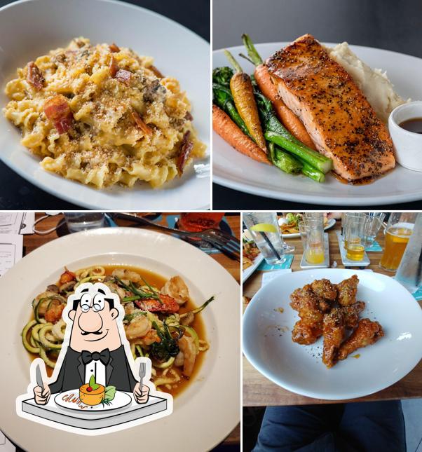 Yard House in Burlington Restaurant menu and reviews