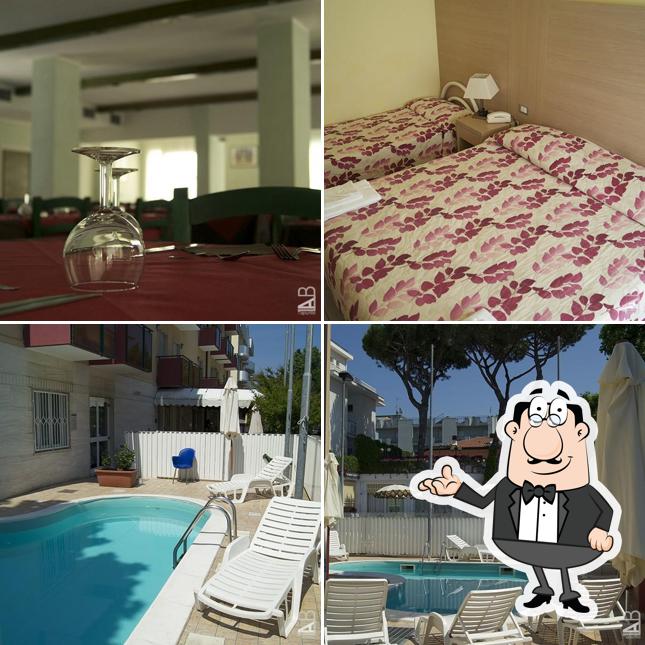 Siediti a un tavolo di Hotel Aron