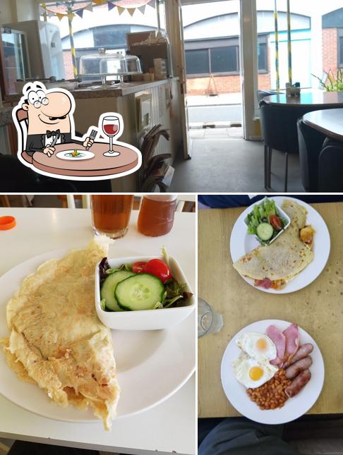 Estas son las imágenes donde puedes ver comida y interior en Penelope's Cafe