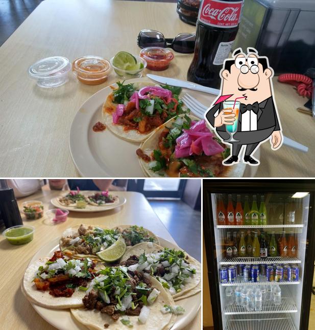 Las fotos de bebida y comedor en Tacos Selene Littleton
