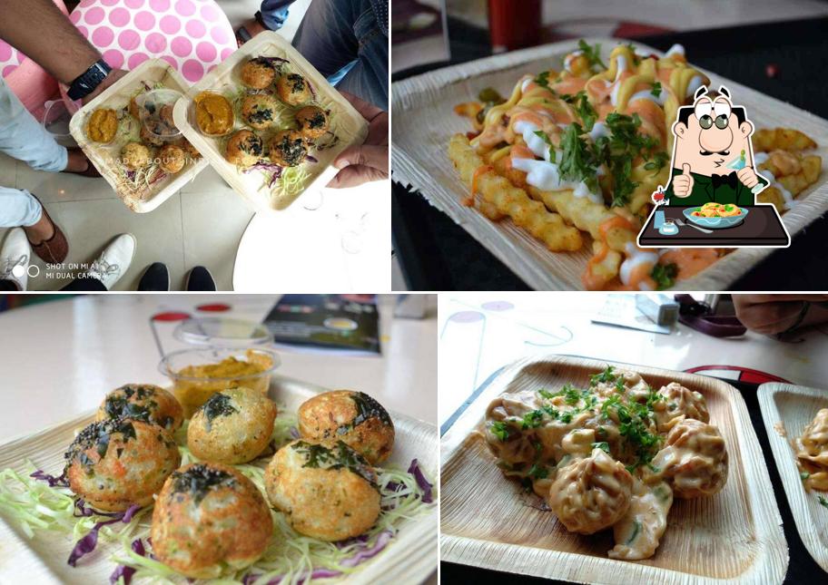 Food at The 3 Musketeers