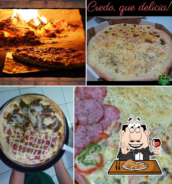 No Pizzaria Porto Bello, você pode provar pizza