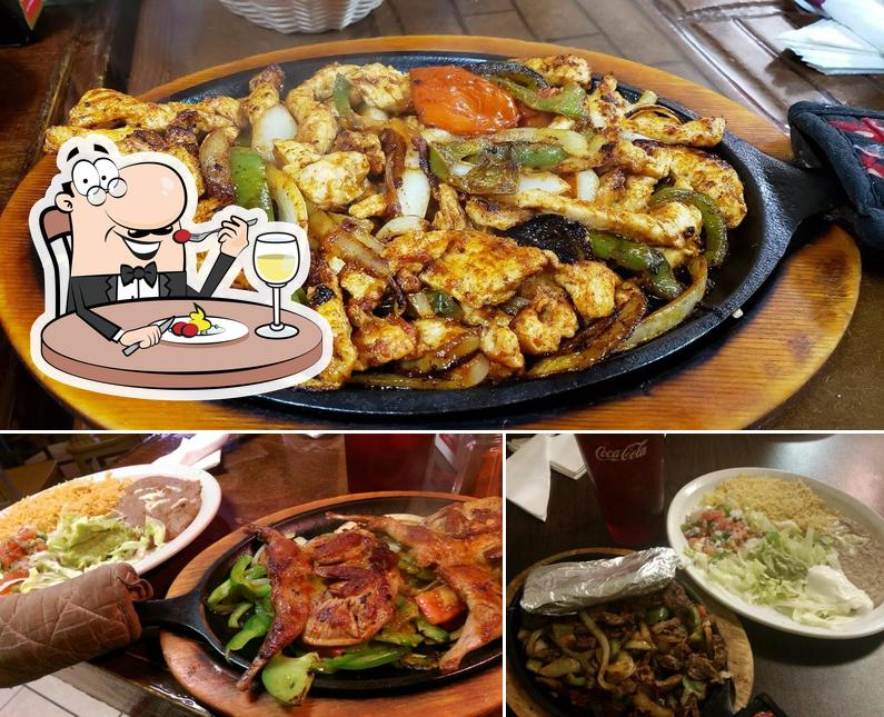 Los Parrilleros, Tylertown - Restaurant menu, prices and reviews