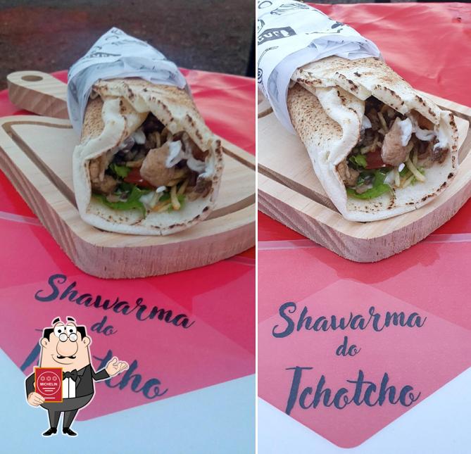 See this pic of Shawarma do Tcho Tcho