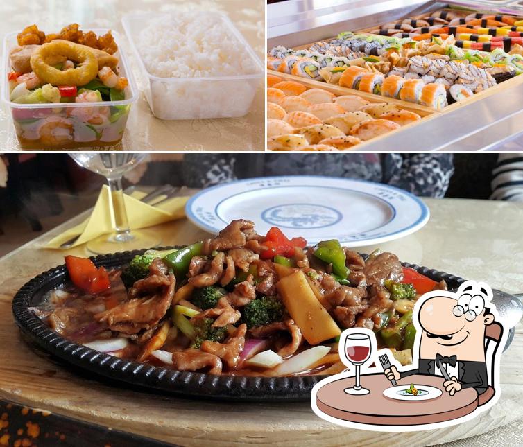 Meals at China & Thai Palace