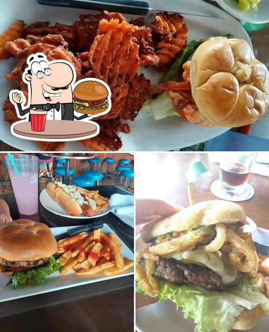 Carolina Ale House, 8669 NW 36th St in Doral Restaurant menu and reviews