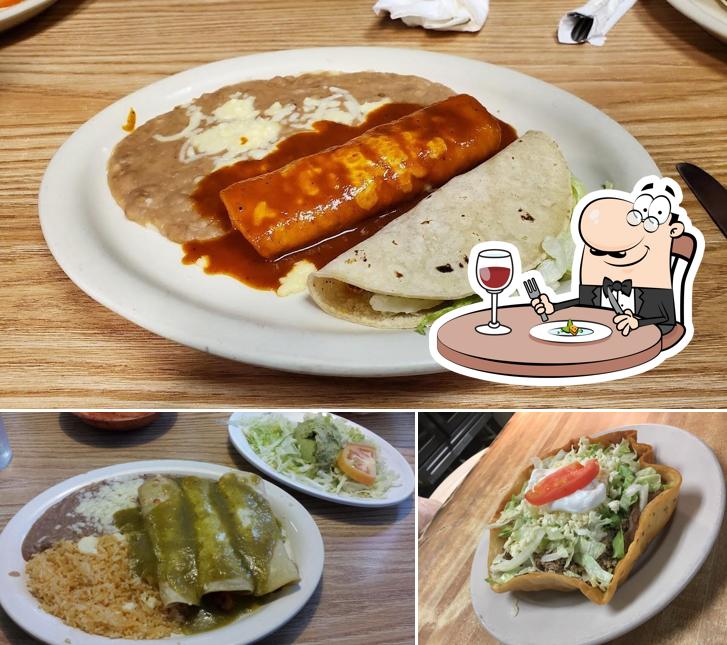 Meals at El Canelo Mexican Restaurant