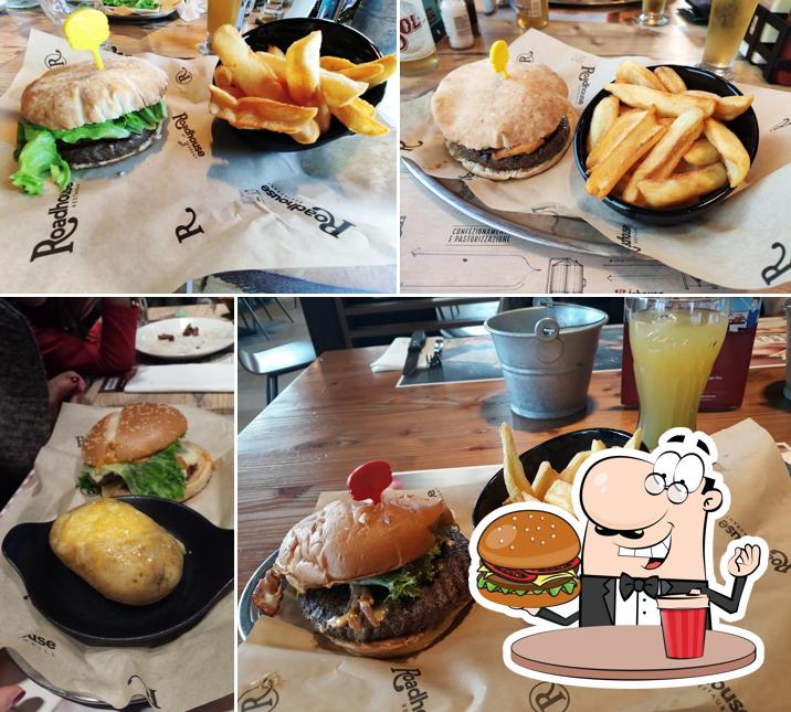 Prova un hamburger a ROADHOUSE RESTAURANT ASTI